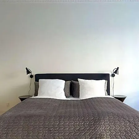 Perfect For Friends & Families In Charming Area Feriebolig København